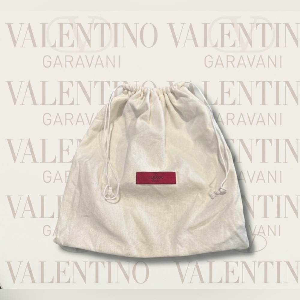 Authentic Valentino luxury designer handbag purse signature storage bag case